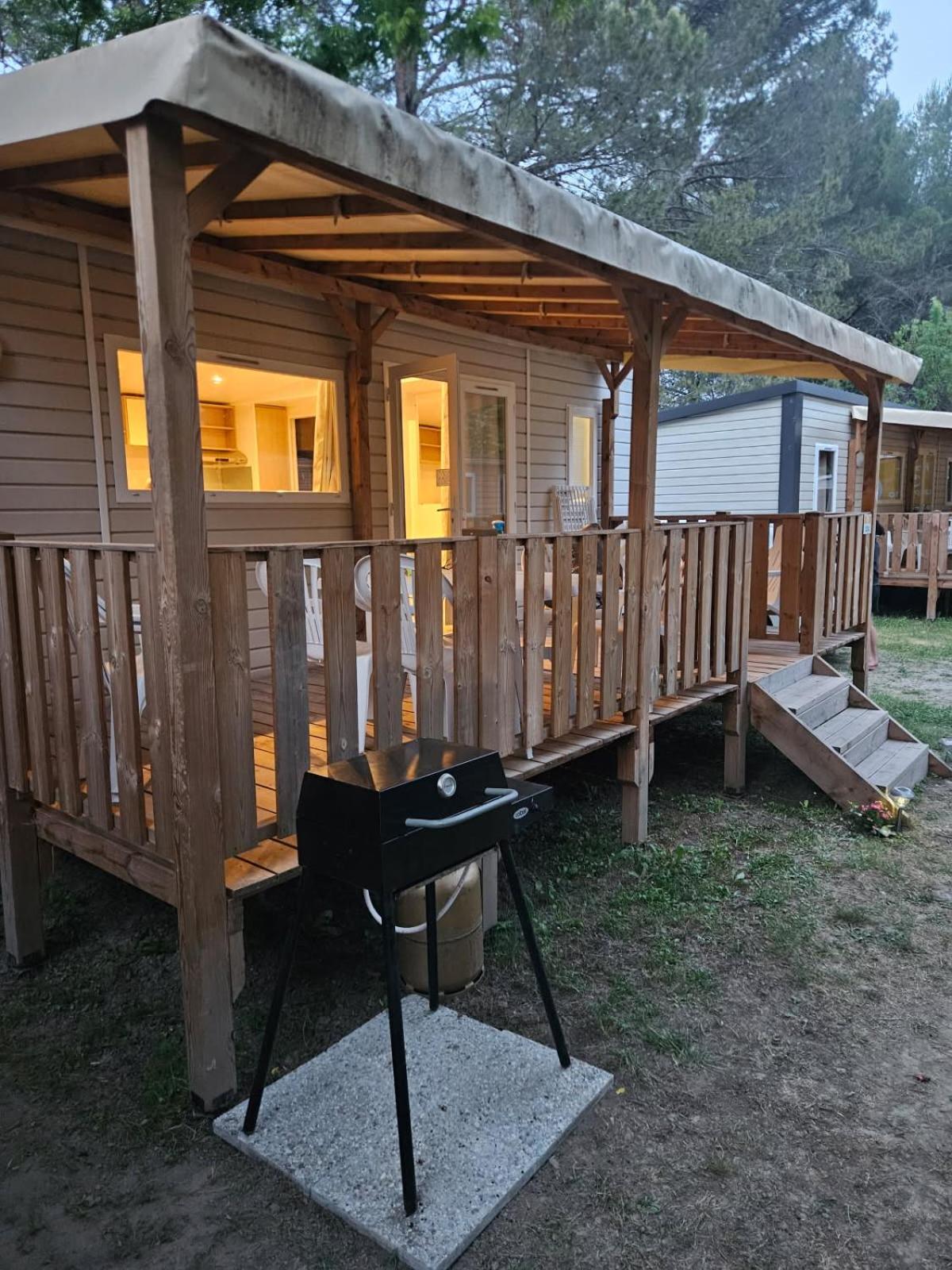 Mobil-Home 6 Personnes Cadenet Esterno foto