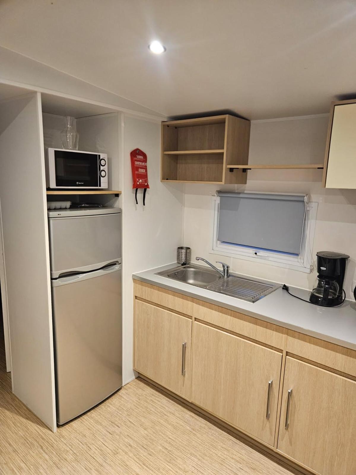 Mobil-Home 6 Personnes Cadenet Esterno foto